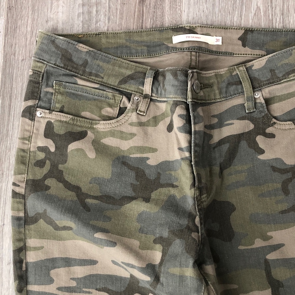 LEVI’S CAMO PRINT 711 SKINNY ANKLE WOMEN'S JEANS | 31 - Picture 9 of 14